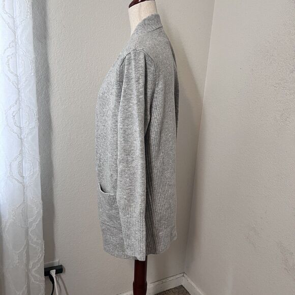 NWOT Love Ellie Women L Lightweight Neutral Cardigan Long Boyfriend Grey Pockets - Picture 4 of 8
